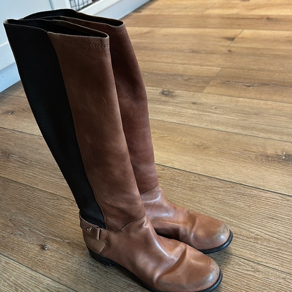 Stuart Weitzman brown leather knee length boots - Picture 8 of 8